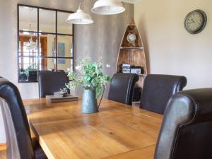 Holiday Home Quiraing Cottage by Interhome