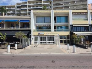 Apartment Le Panoramer by Interhome