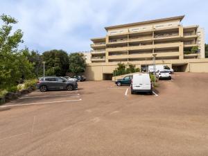 Appartements Apartment Clos Vignola by Interhome : photos des chambres