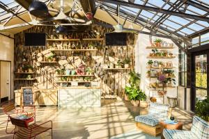 Treehouse Hotel Silicon Valley