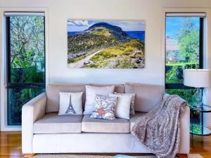 Delux Camberwell Sunny Townhouse