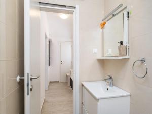 Studio Apartment Feather - Studio Apartment with Terrace