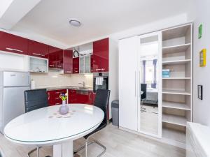 Studio Apartment Feather - Studio Apartment with Terrace