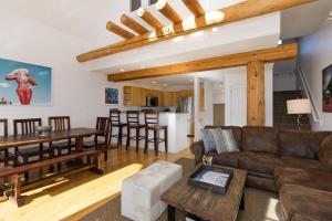 Saddle Ridge J2 home