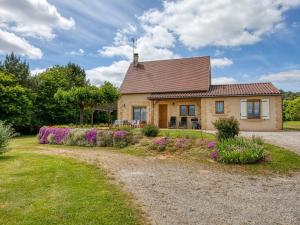 Maisons de vacances Maison independante avec grand jardin, proche Sarlat, equipee et confortable - FR-1-616-360 : photos des chambres