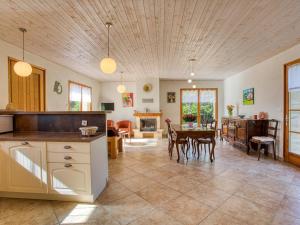 Maisons de vacances Maison independante avec grand jardin, proche Sarlat, equipee et confortable - FR-1-616-360 : photos des chambres