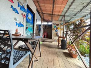 Sua Casa em Noronha - Conforto e Charme na Pousada da Iris