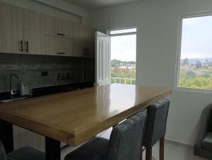 Natura 2 habitaciones 2 baños Rosado