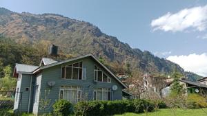 Quaint stays - By the river beas