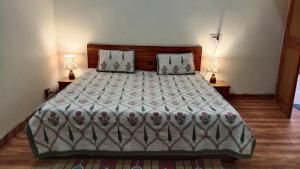 Quaint stays - By the river beas