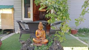 Quaint stays - By the river beas