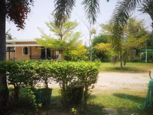 บ้านในสวนรีสอร์ทBannnaisuan Resort