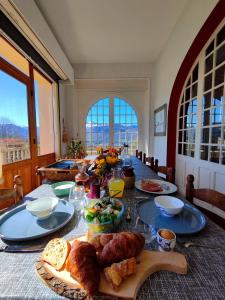 B&B / Chambres d'hotes HiPyrenees : photos des chambres