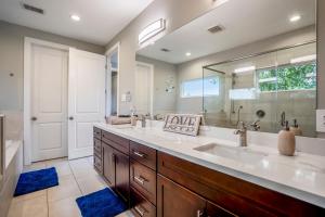 Spacious Luxe Stay , Near DT, MedCtr & NRG, New