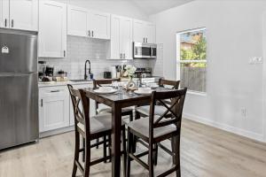 Flat Nr Heights Downtown Games WiFi TV Pets