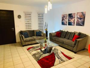 Un hogar lejos de Casa