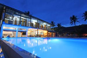 Yapak Beach Villas