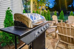 Cedar Point, Kalahari, Sports Force, Hot tub, Fire pit, EV, Pets, Beach, Fireplace, Park