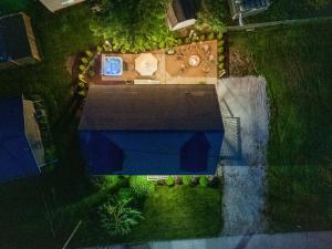 Cedar Point, Kalahari, Sports Force, Hot tub, Fire pit, EV, Pets, Beach, Fireplace, Park