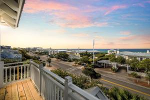 SEASIDE - 1 BR Cottage 75 feet from beach access - Ubytování bez kategorie ve městě Seagrove Beach