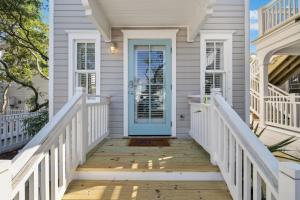 SEASIDE - 1 BR Cottage 75 feet from beach access