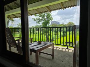 Sigiriya Paradise Inn - 1-star hotels in Sigiriya
