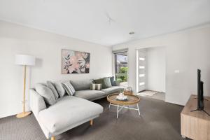 Inviting West Addis Unit I Bring Your Pet