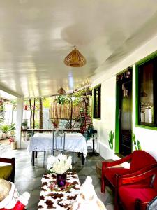 Villa Thalia Staycation hub