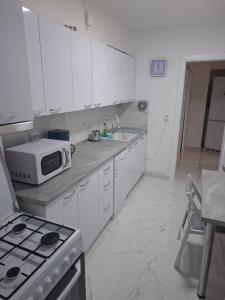 Apartment, 3 rooms, nearby Piata Victoriei and Gara de Nord