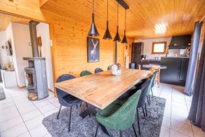 Chalets Chalet O Gustav, vue montagne, au calme, 8p : photos des chambres