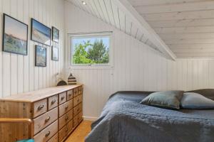 Lovely Summer House In A Town-Close Location