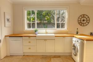 Blue Belle Cottage Berry