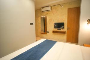 Hotel Bhopal Inn by Ten On Ten Stays
