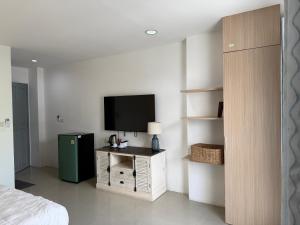 Five Loaves Beds Patong