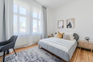 New 2 bedroom apt - Explorers & Remote workers!