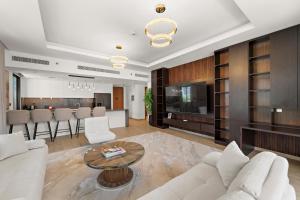 3BR Central Park, Prime Dubai Location