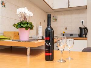 Apartment Family Toki - One Bedroom Apartment with Terrace