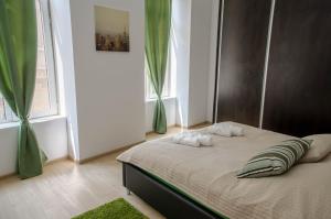 Old City by Urbanesq