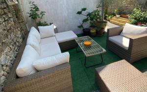 La maison des Teinturiers maison de ville avec jardin