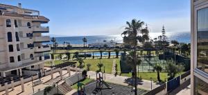 NORIA 2, pied dans le sable, magnifique vue mer, piscine, garage, climatisation