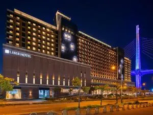 リーベルホテル アット ユニバーサル・スタジオ・ジャパン (LIBER HOTEL Osaka)