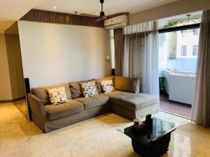 Apartement Exclusive Slipi Senayan Jakarta - Free Access Pool & Gym Facility Full Furnished