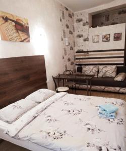 студия французский бульвар 39