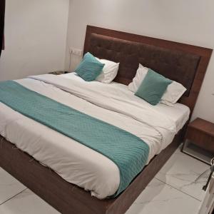 Hotel White Rock Zirakpur