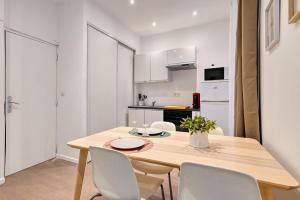 Le Mistral a deux pas du vieux port