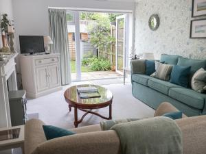 1 Coconut Cottage, Long Melford
