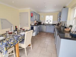 1 Coconut Cottage, Long Melford