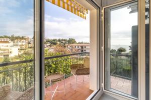 Grifeu 18 Apartamento con terraza y vistas