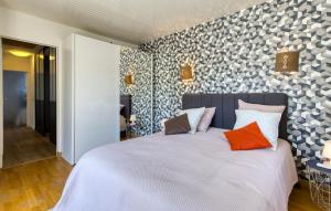 Maisons de vacances Stunning Home In Royan : photos des chambres