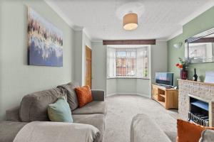 Perfect Home near Cotswolds - Sleeps 6